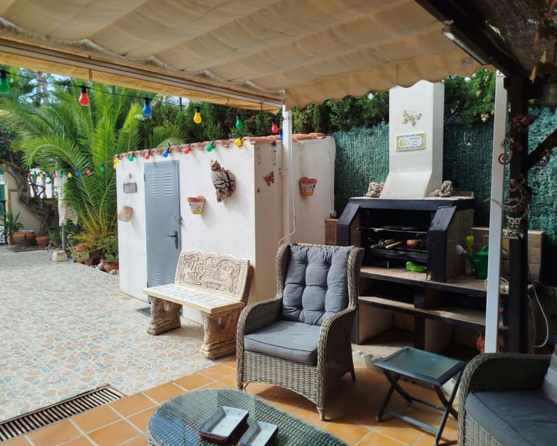 3 sovrum Hus till salu i Villamartin med pool - 240 000 € (Ref: 9552204)