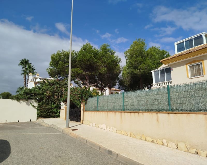 3 sovrum Hus till salu i Villamartin med pool - 240 000 € (Ref: 9552204)