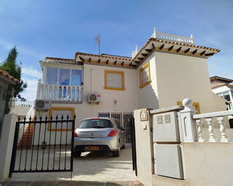 3 chambre Villa/Maison à vendre à La Zenia avec piscine - 379 000 € (Ref: 9552205)