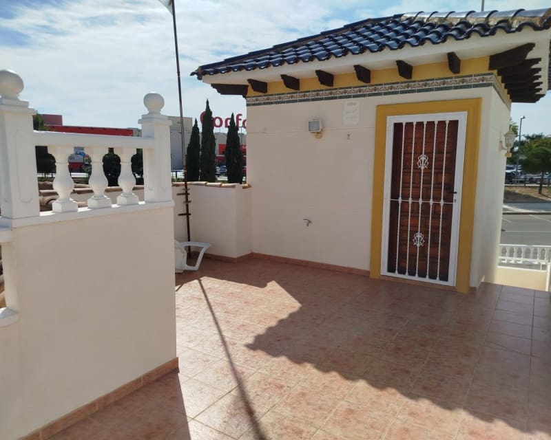 3 chambre Villa/Maison à vendre à La Zenia avec piscine - 379 000 € (Ref: 9552205)