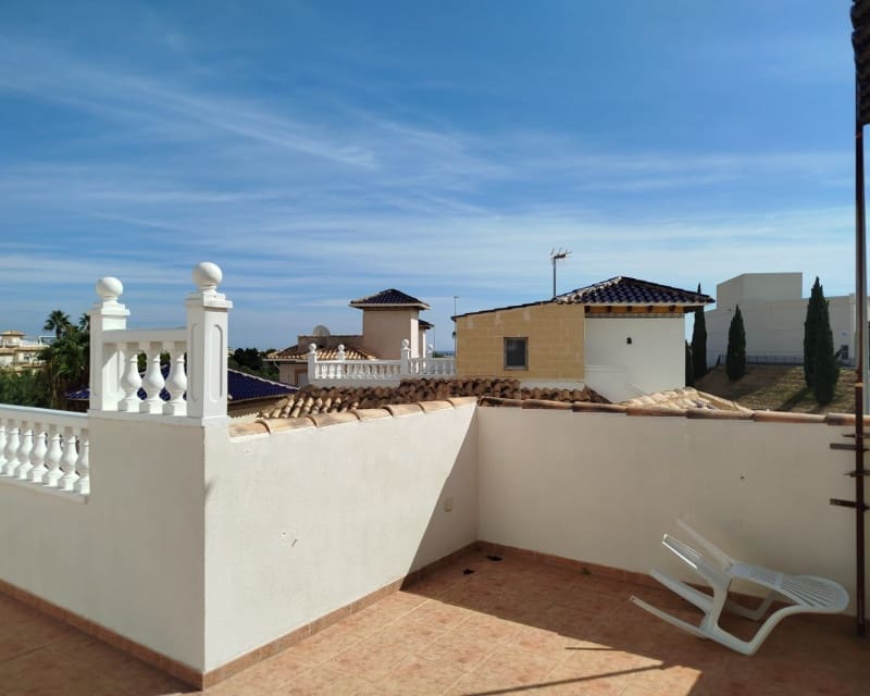 3 chambre Villa/Maison à vendre à La Zenia avec piscine - 379 000 € (Ref: 9552205)