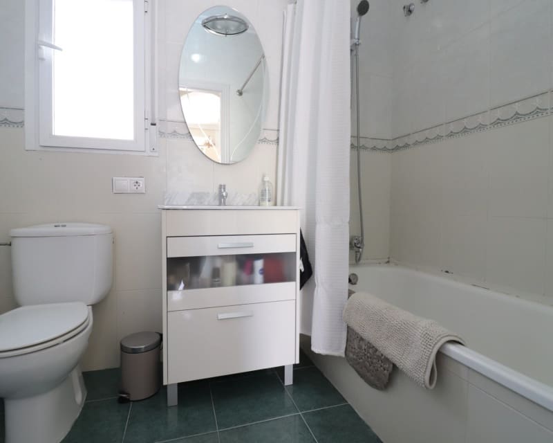 2 Zimmer Villa zu verkaufen in Benimar mit Pool - 275.000 € (Ref: 9552206)