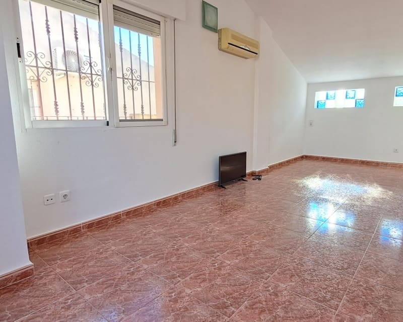 3 chambre Maison de Ville à vendre à La Zenia avec piscine - 210 000 € (Ref: 9552209)