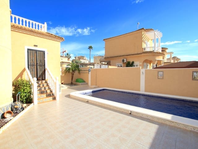4 bedroom Villa for sale in Atalaya Park, Benijófar with pool - € 365,000 (Ref: 9552215)