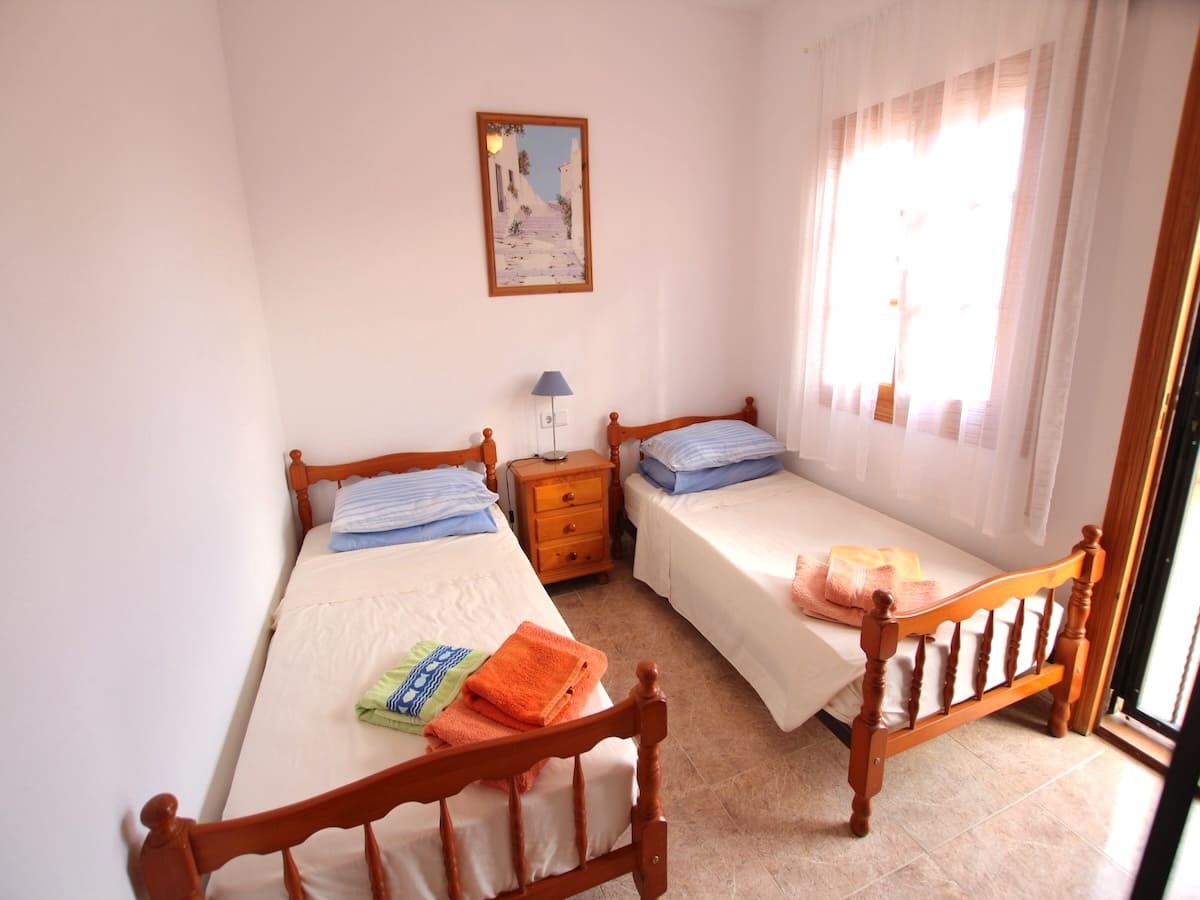 4 bedroom Villa for sale in Atalaya Park with pool - € 365,000 (Ref: 9552215)