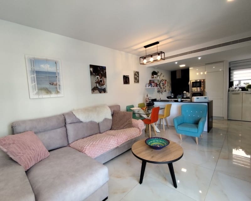 Apartamento de 2 habitaciones en Los Altos en venta con piscina - 246.000 € (Ref: 9552222)