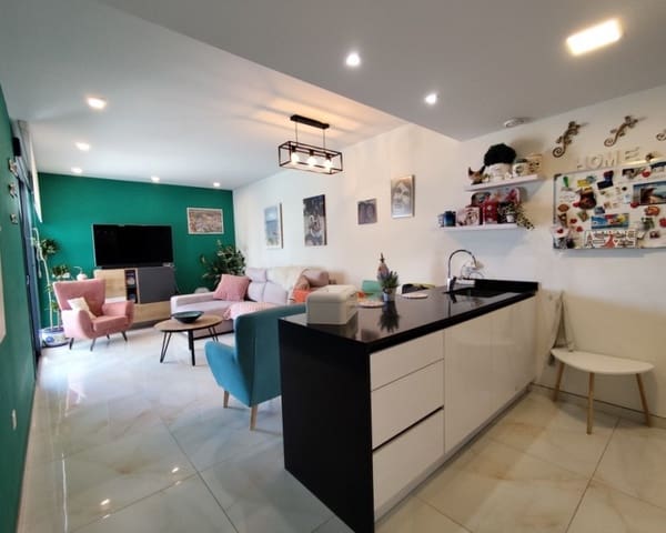 Apartamento de 2 habitaciones en Los Altos en venta con piscina - 246.000 € (Ref: 9552222)