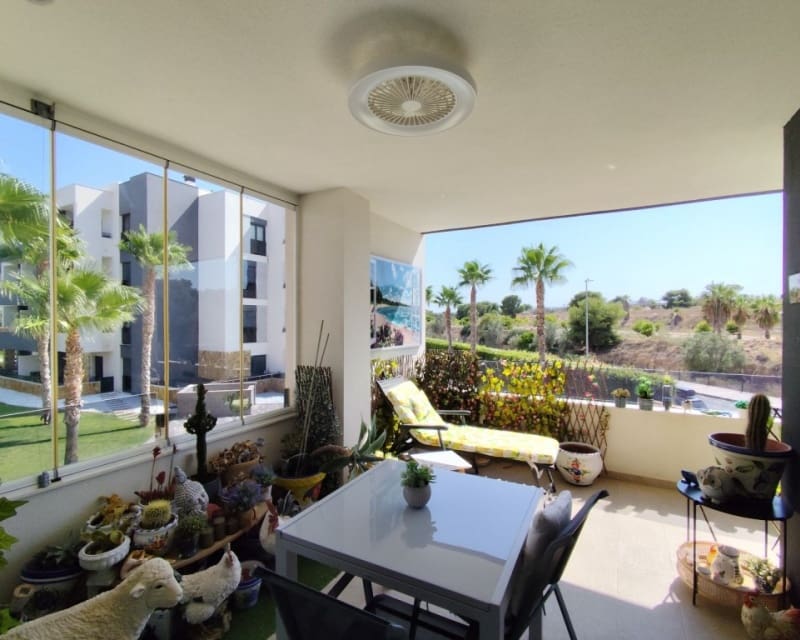 Apartamento de 2 habitaciones en Los Altos en venta con piscina - 246.000 € (Ref: 9552222)