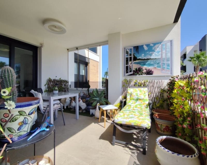 Apartamento de 2 habitaciones en Los Altos en venta con piscina - 246.000 € (Ref: 9552222)