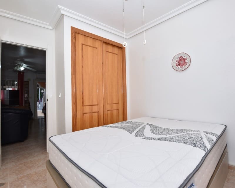 Chalet de 3 habitaciones en Algorfa en venta con piscina - 214.995 € (Ref: 9552223)