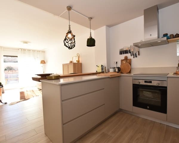 2 Zimmer Apartment zu verkaufen in Los Montesinos mit Pool - 240.000 € (Ref: 9552224)