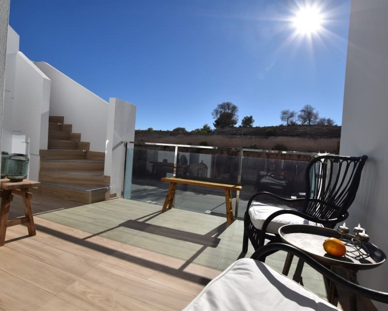 2 soveværelse Lejlighed til salg i Los Montesinos med swimmingpool - € 240.000 (Ref: 9552224)