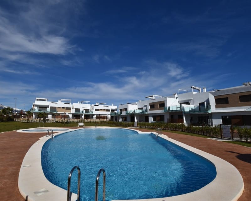 2 soveværelse Lejlighed til salg i Los Montesinos med swimmingpool - € 240.000 (Ref: 9552224)