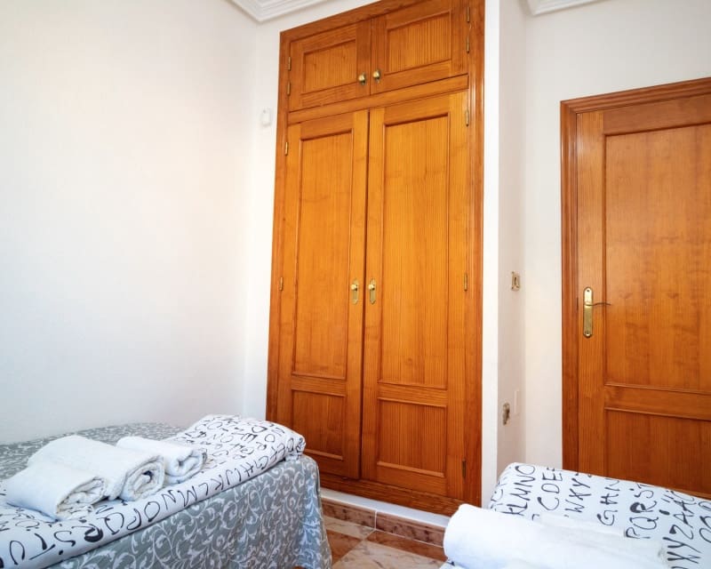 2 quarto Moradia para venda em Cabo Roig com piscina - 230 000 € (Ref: 9552227)