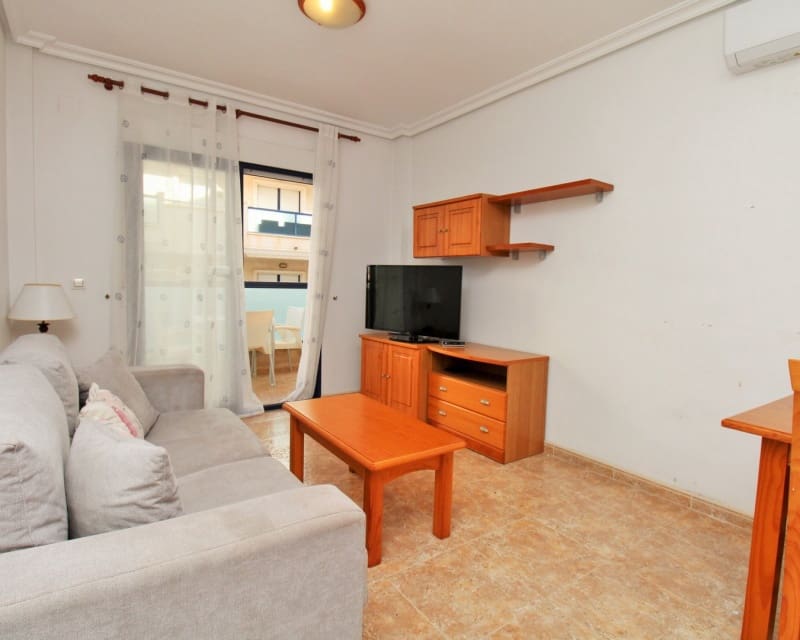 2 slaapkamer Appartement te koop in Cabo Roig met zwembad - € 184.995 (Ref: 9552228)