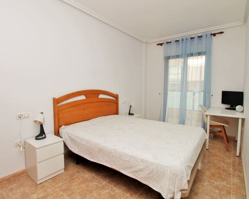 2 slaapkamer Appartement te koop in Cabo Roig met zwembad - € 184.995 (Ref: 9552228)