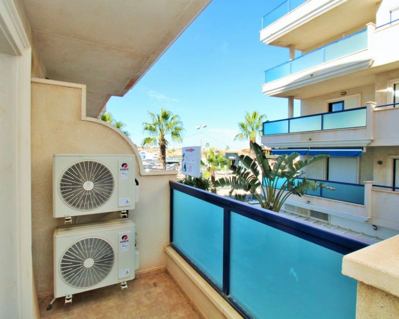 2 slaapkamer Appartement te koop in Cabo Roig met zwembad - € 184.995 (Ref: 9552228)