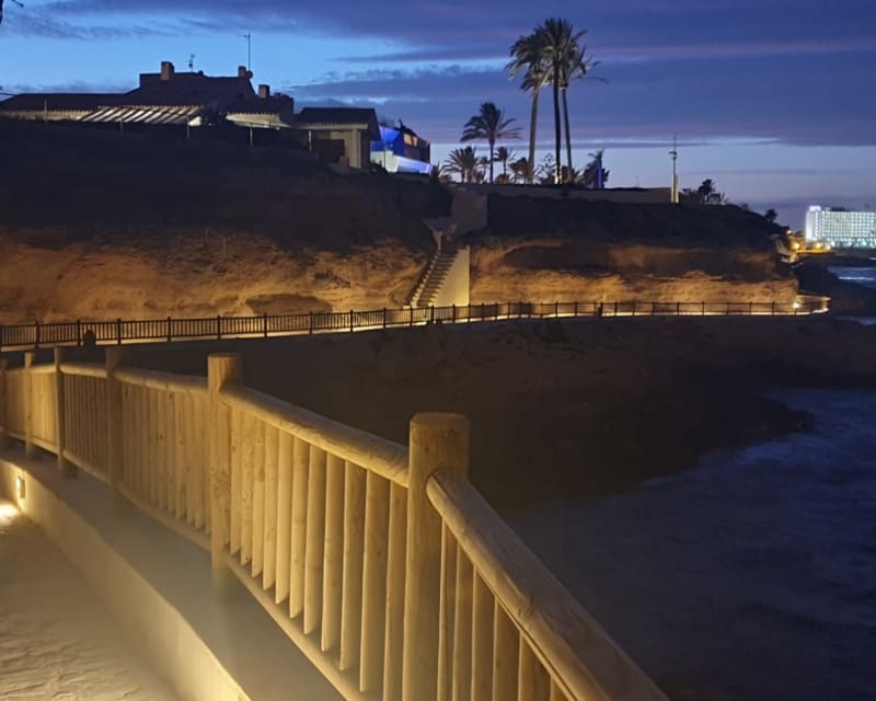 2 slaapkamer Appartement te koop in Cabo Roig met zwembad - € 184.995 (Ref: 9552228)