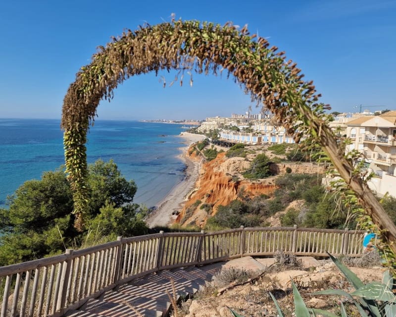 2 slaapkamer Appartement te koop in Cabo Roig met zwembad - € 184.995 (Ref: 9552228)