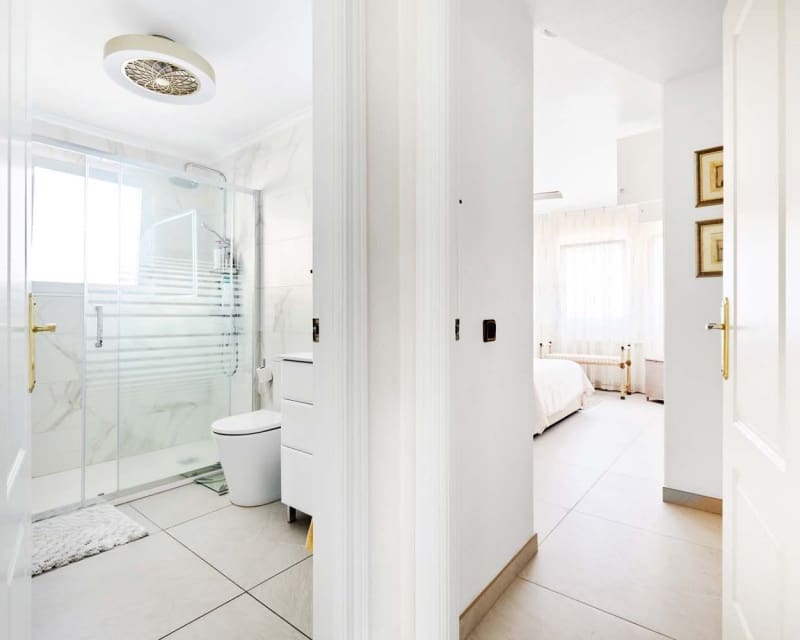 4 bedroom Villa for sale in Pinar de Campoverde with pool - € 460,000 (Ref: 9552231)