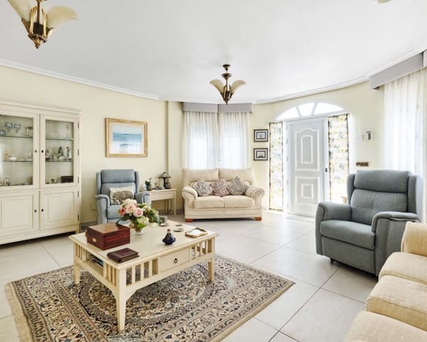 4 sypialnia Willa na sprzedaż w Pinar de Campoverde, Pilar de la Horadada z basenem - 460 000 € (Ref: 9552231)