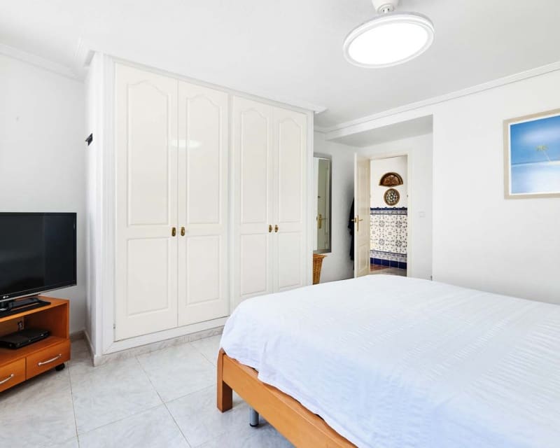 4 bedroom Villa for sale in Pinar de Campoverde with pool - € 460,000 (Ref: 9552231)