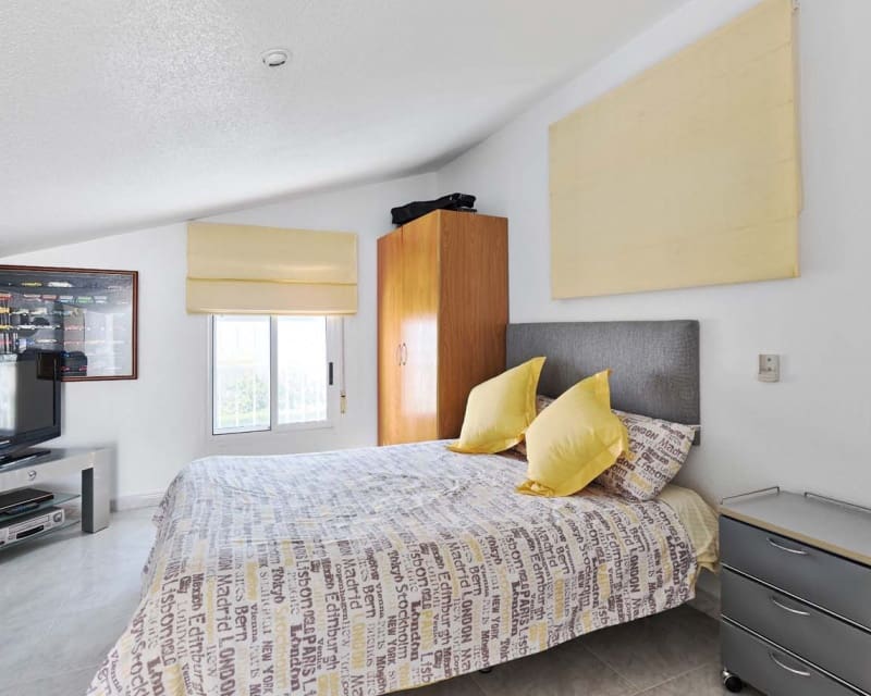 4 bedroom Villa for sale in Pinar de Campoverde with pool - € 460,000 (Ref: 9552231)