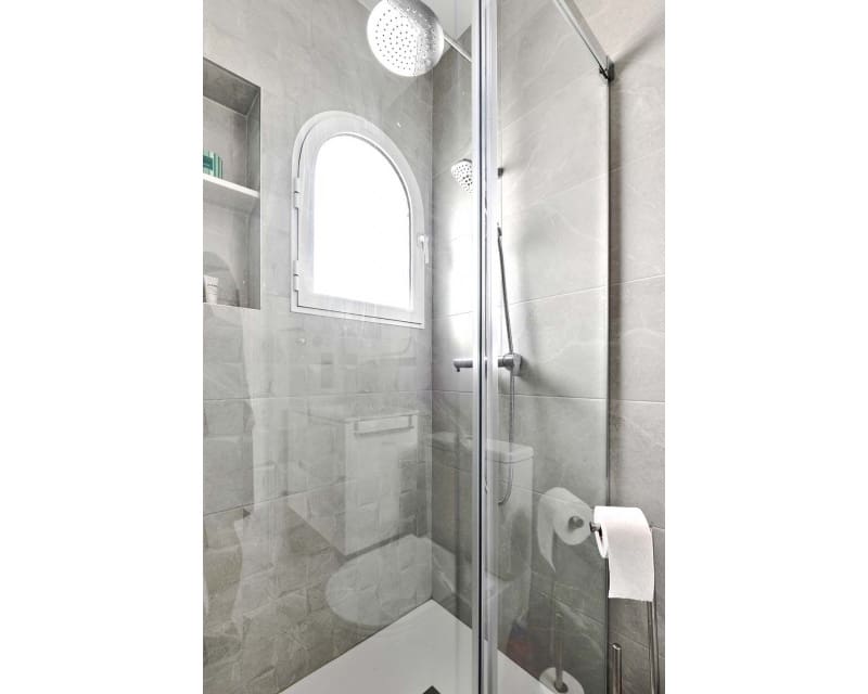 3 quarto Moradia para venda em Pinar de Campoverde com piscina - 375 000 € (Ref: 9552232)