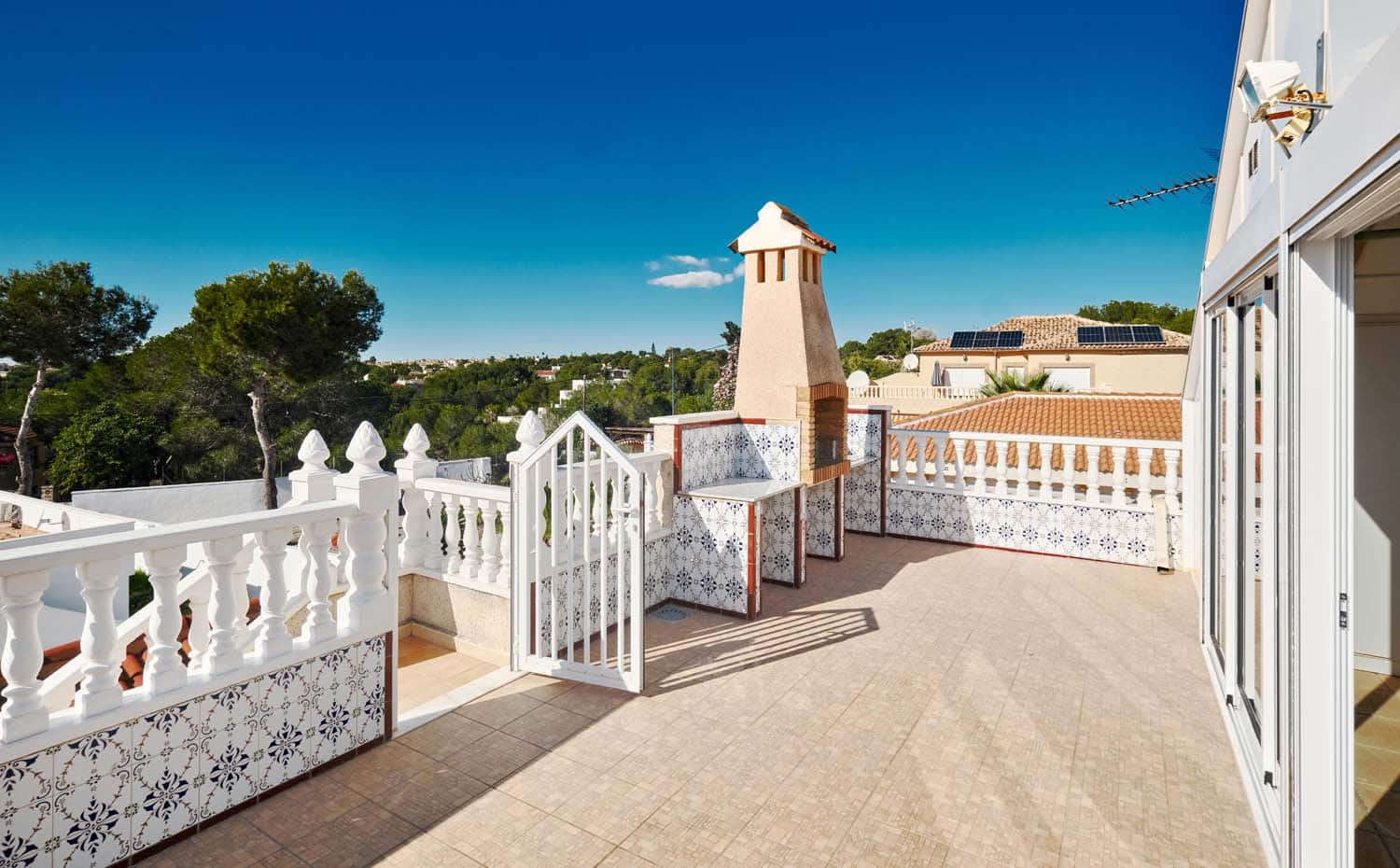 7 sovrum Villa till salu i Pinar de Campoverde med pool - 575 000 € (Ref: 9552233)