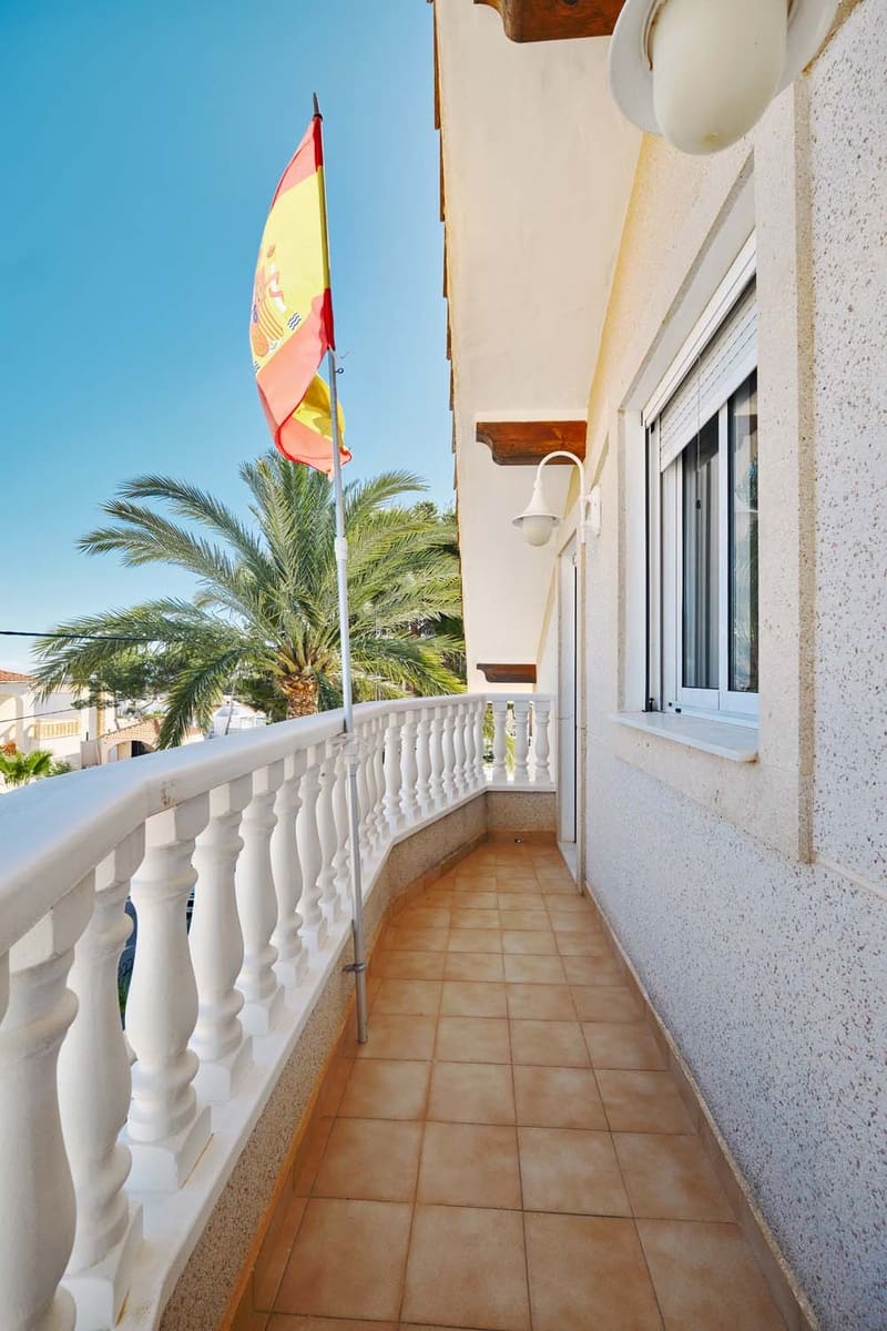 7 sovrum Villa till salu i Pinar de Campoverde med pool - 575 000 € (Ref: 9552233)