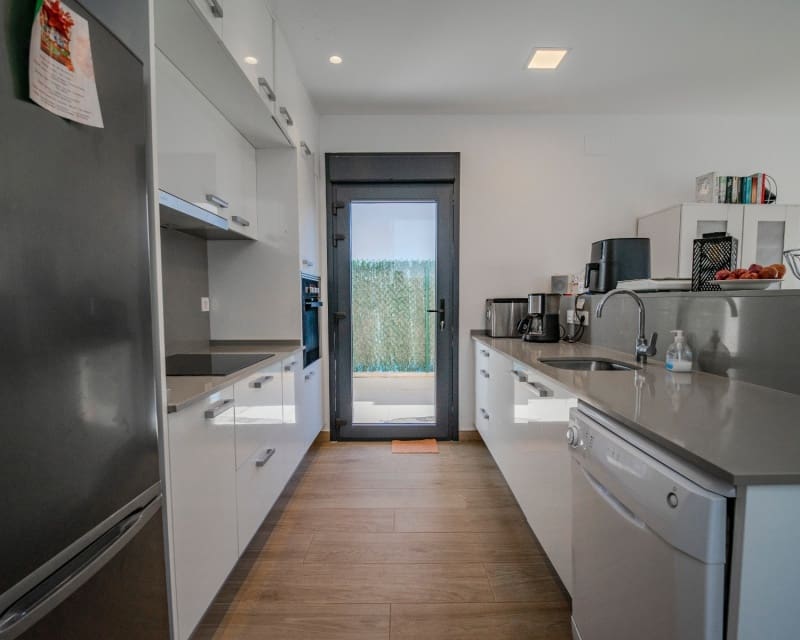 3 quarto Casa em Banda para venda em Dona Pepa com piscina - 405 000 € (Ref: 9552234)