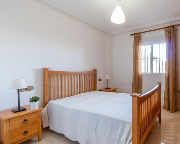 2 quarto Apartamento para venda em Cabo Roig, Orihuela com piscina - 140 000 € (Ref: 9552237)