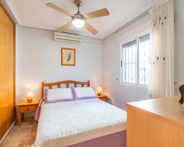 2 Zimmer Villa zu verkaufen in Playa Flamenca, Orihuela mit Pool - 189.000 € (Ref: 9552238)