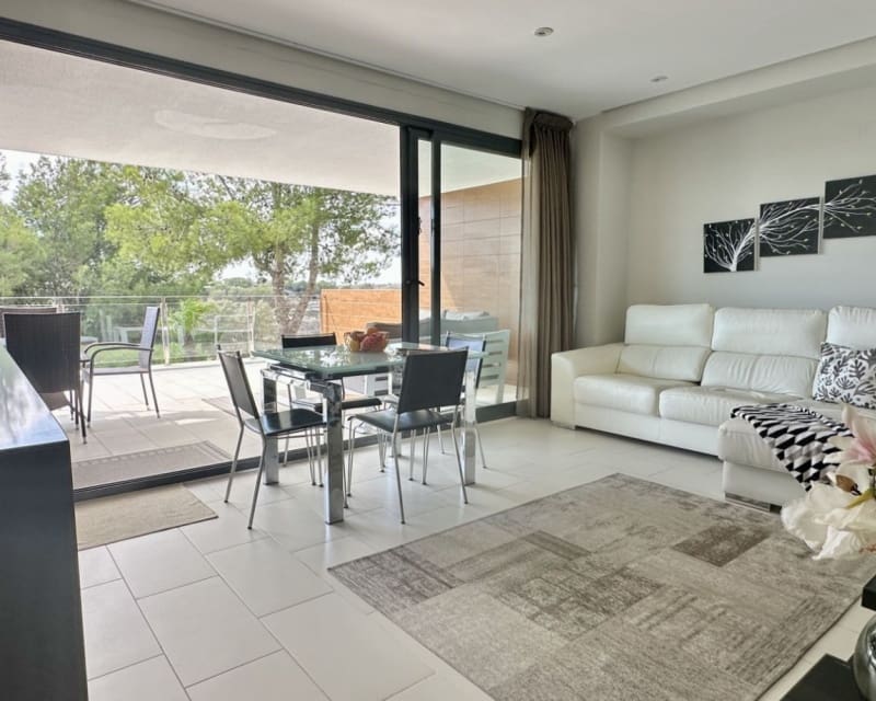 2 soverom Leilighet til salgs i Villamartin med svømmebasseng - € 255 000 (Ref: 9552241)