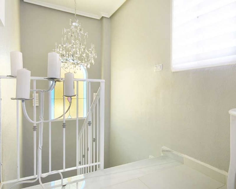 3 quarto Moradia para venda em Villamartin com piscina - 489 900 € (Ref: 9552246)