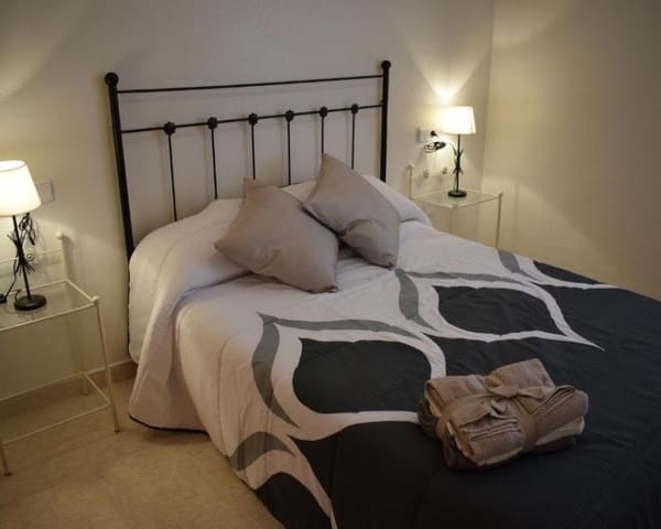 2 sovrum Lägenhet till salu i Villamartin, Orihuela med pool - 137 950 € (Ref: 9552247)