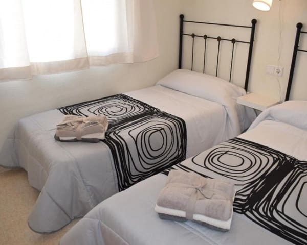 2 sovrum Lägenhet till salu i Villamartin, Orihuela med pool - 137 950 € (Ref: 9552247)