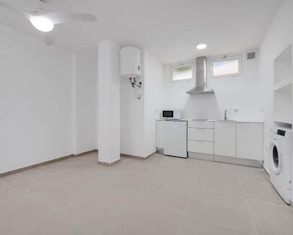 4 quarto Moradia para venda em La Zenia, Orihuela com piscina - 329 000 € (Ref: 9552248)