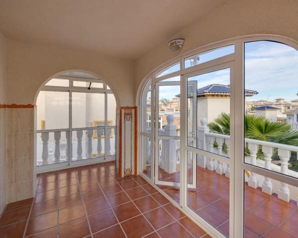 4 quarto Moradia para venda em La Zenia, Orihuela com piscina - 329 000 € (Ref: 9552248)