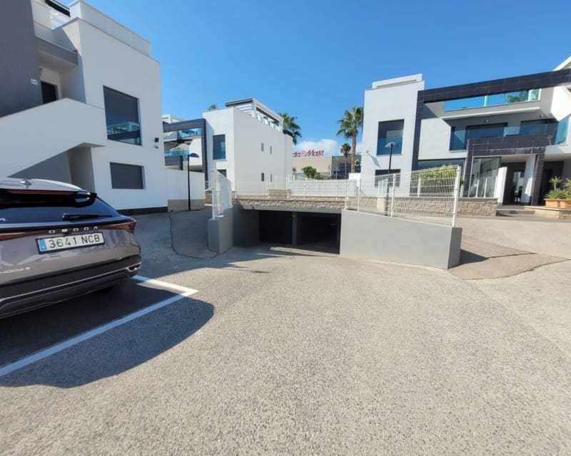 2 Zimmer Apartment zu verkaufen in La Zenia mit Pool - 289.000 € (Ref: 9555246)