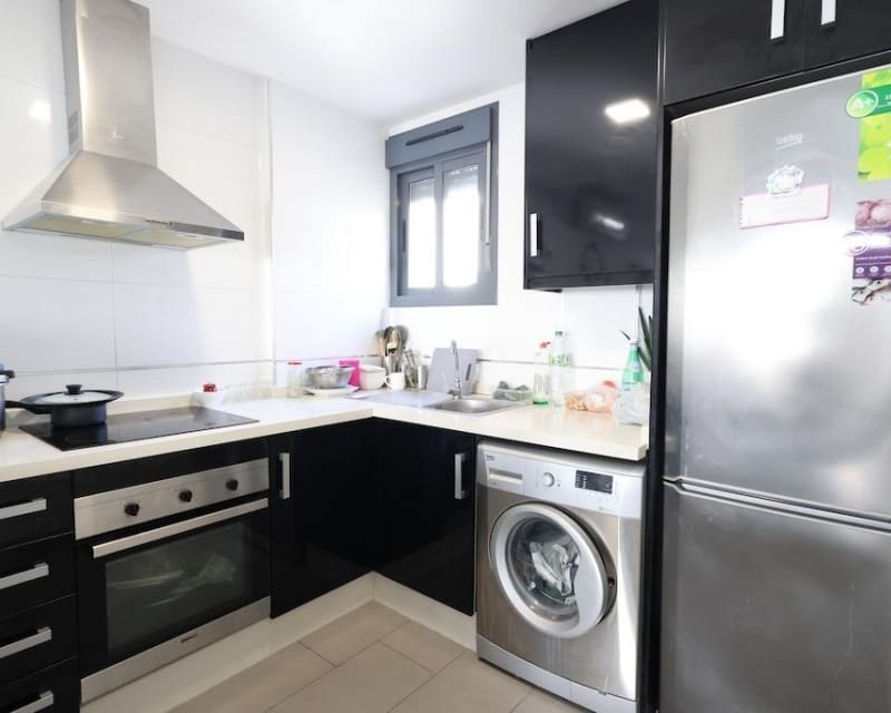 2 Zimmer Apartment zu verkaufen in La Zenia mit Pool - 289.000 € (Ref: 9555246)