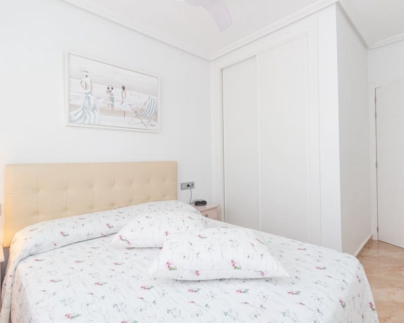 3 quarto Casa em Banda para venda em La Zenia com piscina - 312 000 € (Ref: 9563904)