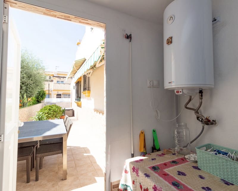 3 quarto Casa em Banda para venda em La Zenia com piscina - 312 000 € (Ref: 9563904)