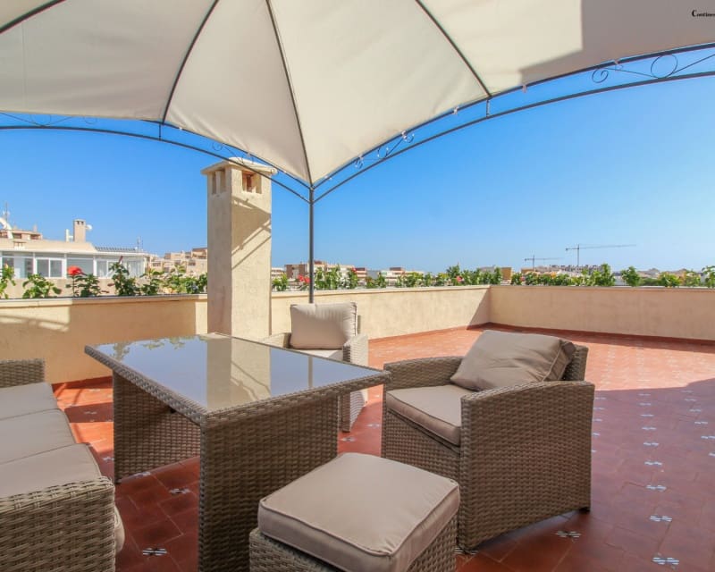 2 Zimmer Apartment zu verkaufen in Orihuela Costa mit Pool - 247.000 € (Ref: 9563905)