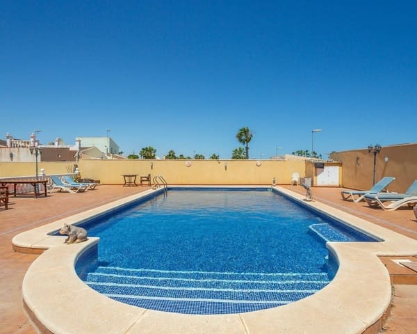 6 Zimmer Villa zu verkaufen in Los Balcones mit Pool - 610.000 € (Ref: 9563906)