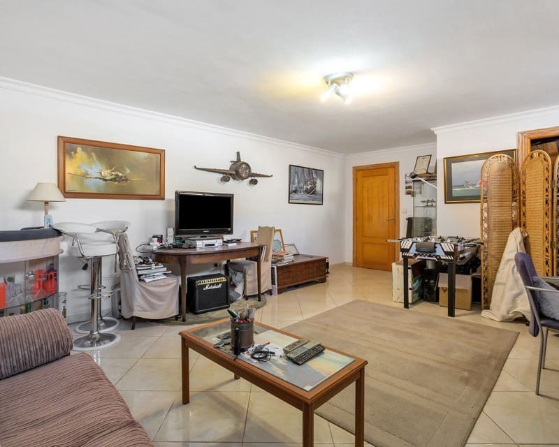 6 Zimmer Villa zu verkaufen in Los Balcones mit Pool - 610.000 € (Ref: 9563906)