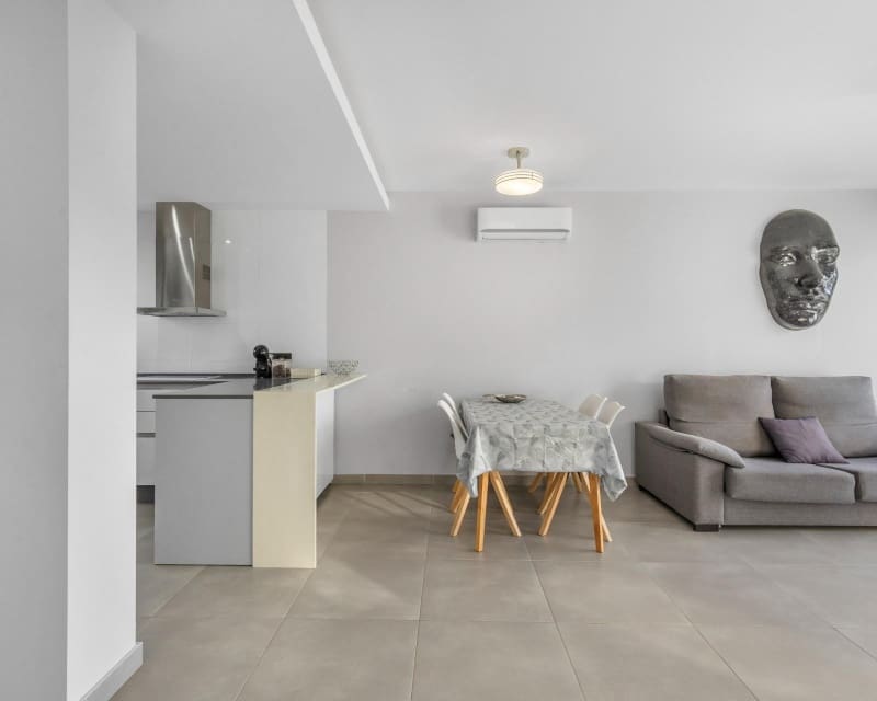 2 chambre Appartement à vendre à Punta Prima avec piscine - 289 900 € (Ref: 9563907)