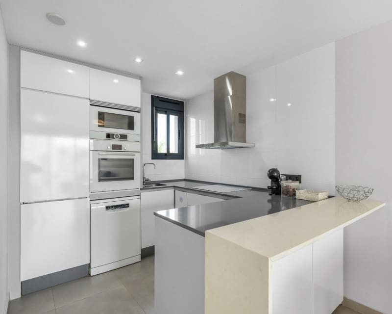 2 chambre Appartement à vendre à Punta Prima avec piscine - 289 900 € (Ref: 9563907)