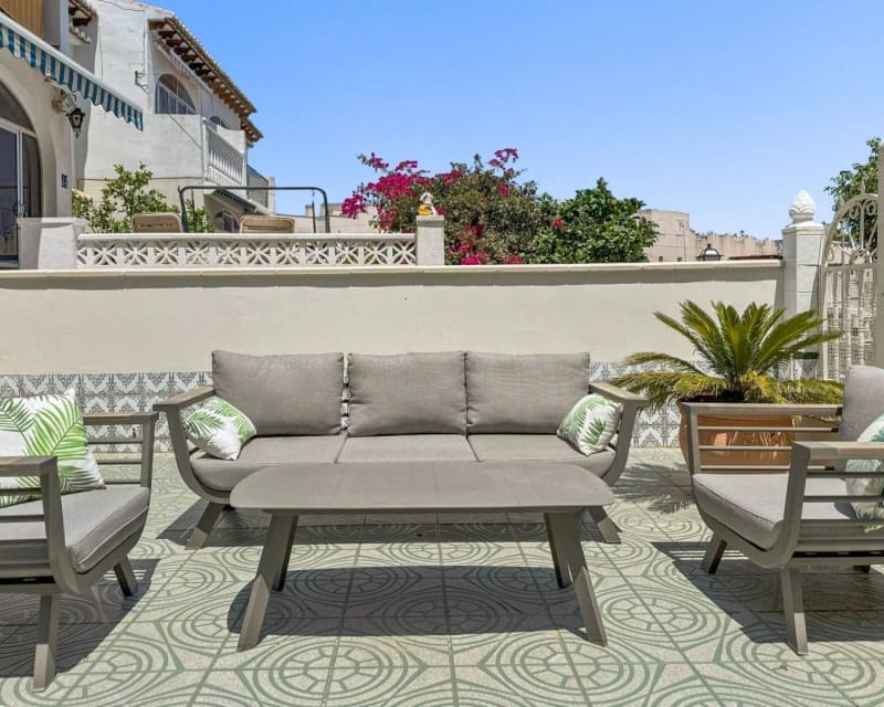 2 soverom Leilighet til salgs i Los Balcones med svømmebasseng - € 145 000 (Ref: 9563910)