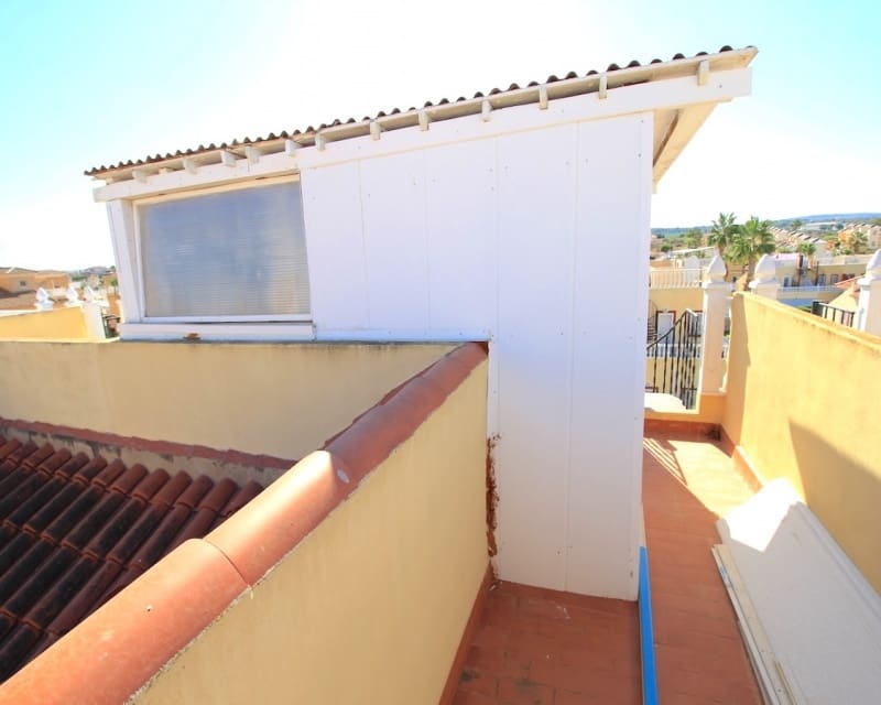 3 soverom Hus til salgs i Lo Crispin med svømmebasseng - € 172 500 (Ref: 9563911)